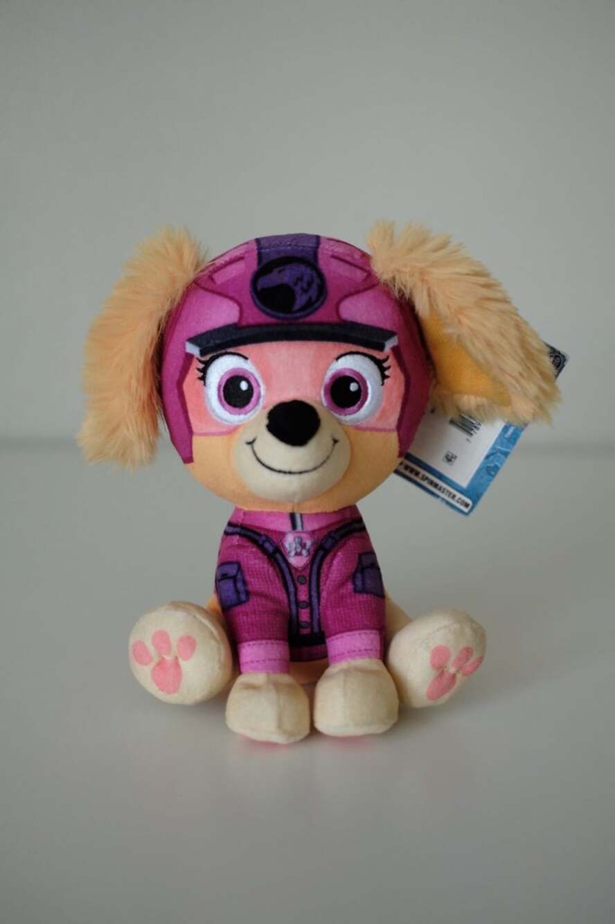 Spin Master Paw Patrol Jungle Pups Skye Plush Toy
